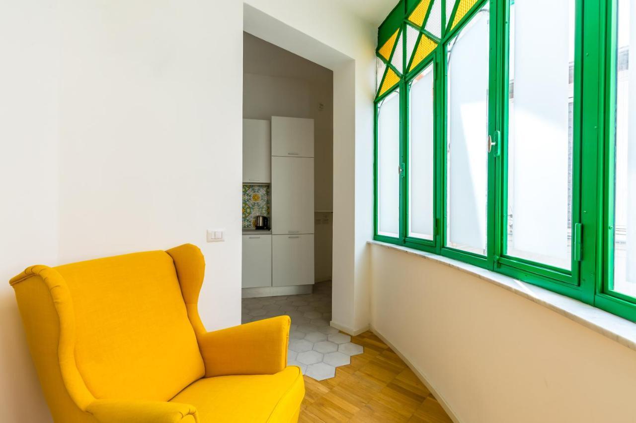 Nova Stylish House In Center By Napoliapartments 외부 사진