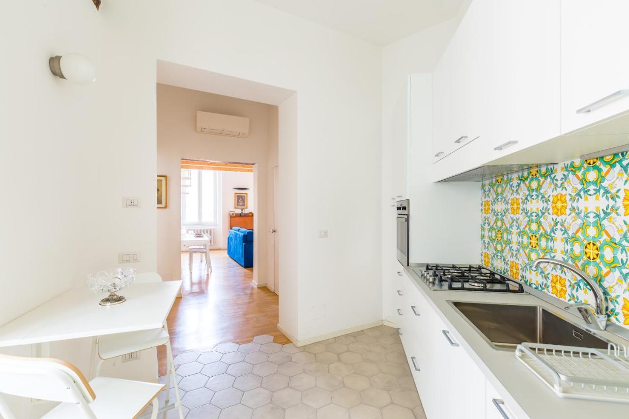 Nova Stylish House In Center By Napoliapartments 외부 사진