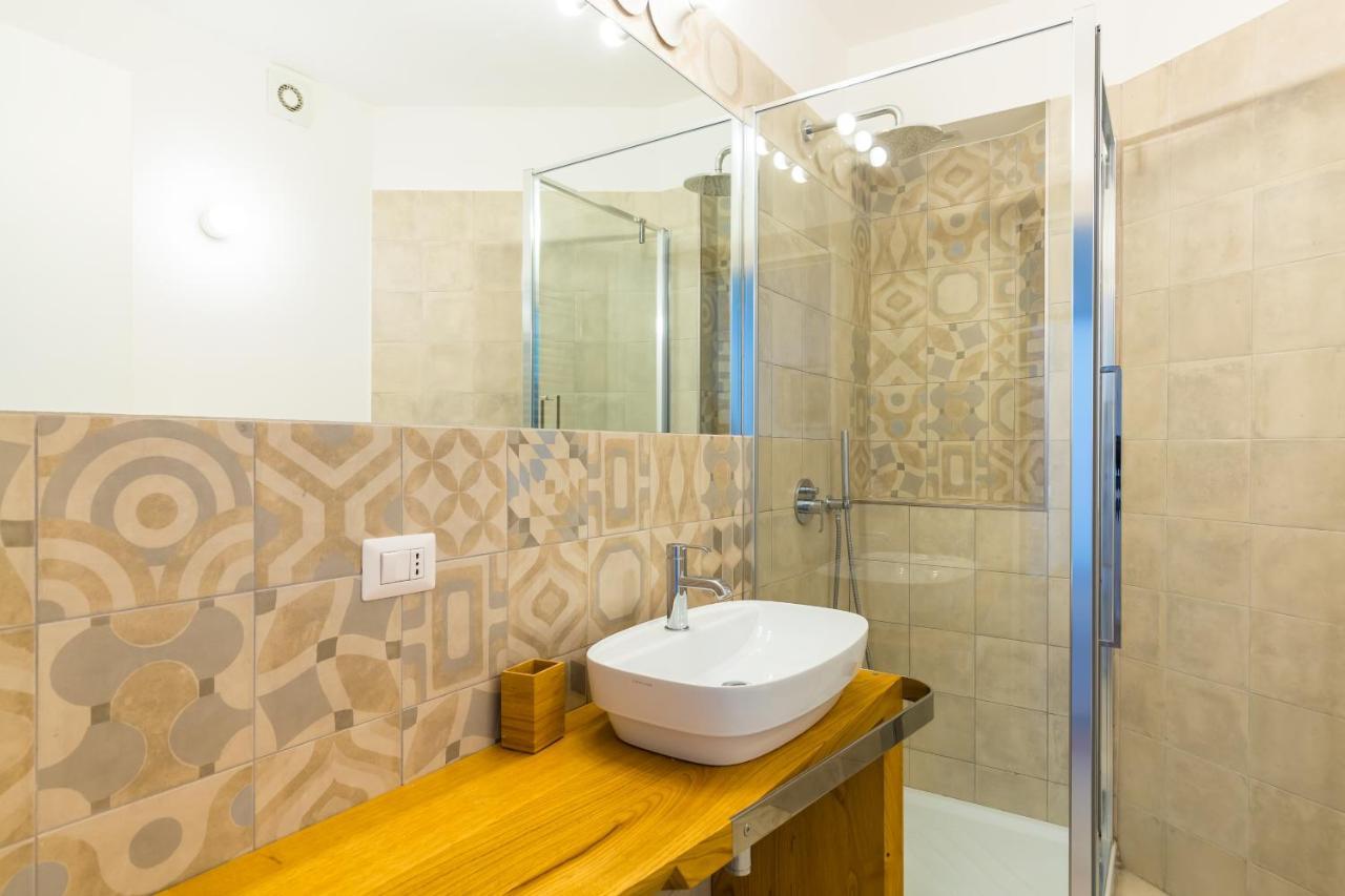 Nova Stylish House In Center By Napoliapartments 외부 사진
